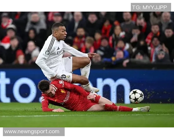 早报：利物浦强势反弹连胜皇马遭遇两连败挑战艰难