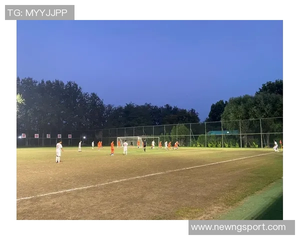 上海海港U15队大胜海门珂缔缘U15队七球狂胜展现青少年足球实力